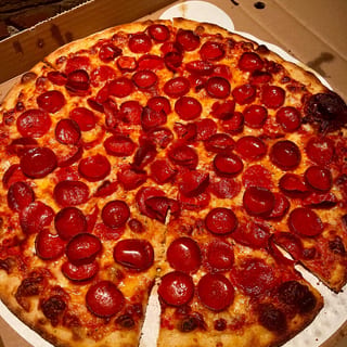 Pepperoni Hot Honey NY Style (NEW)